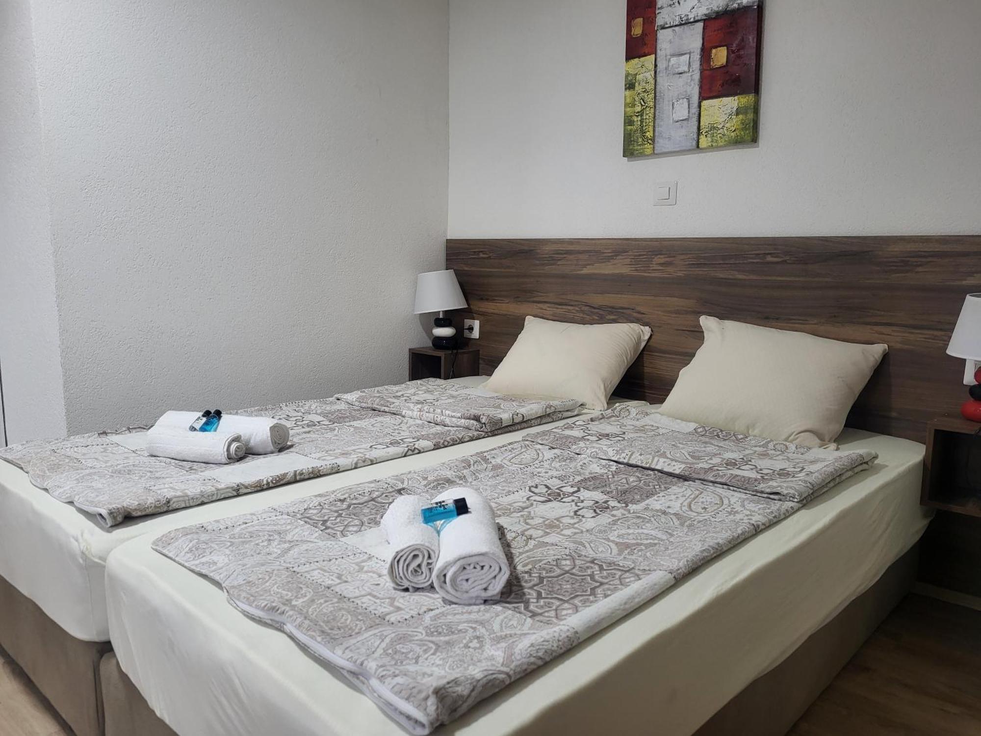 Villa Pegasus Pestani Ohrid Buitenkant foto