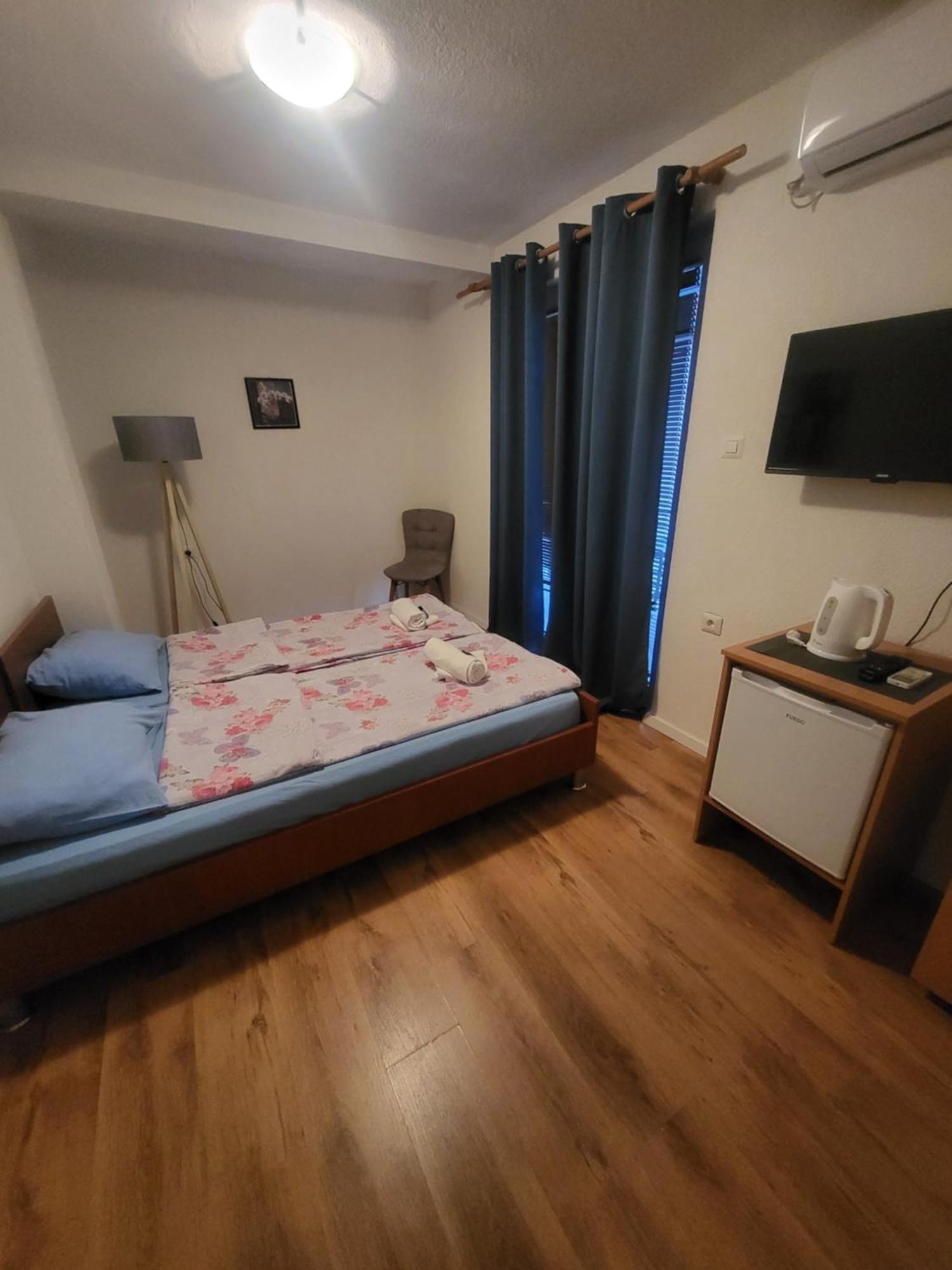 Villa Pegasus Pestani Ohrid Buitenkant foto