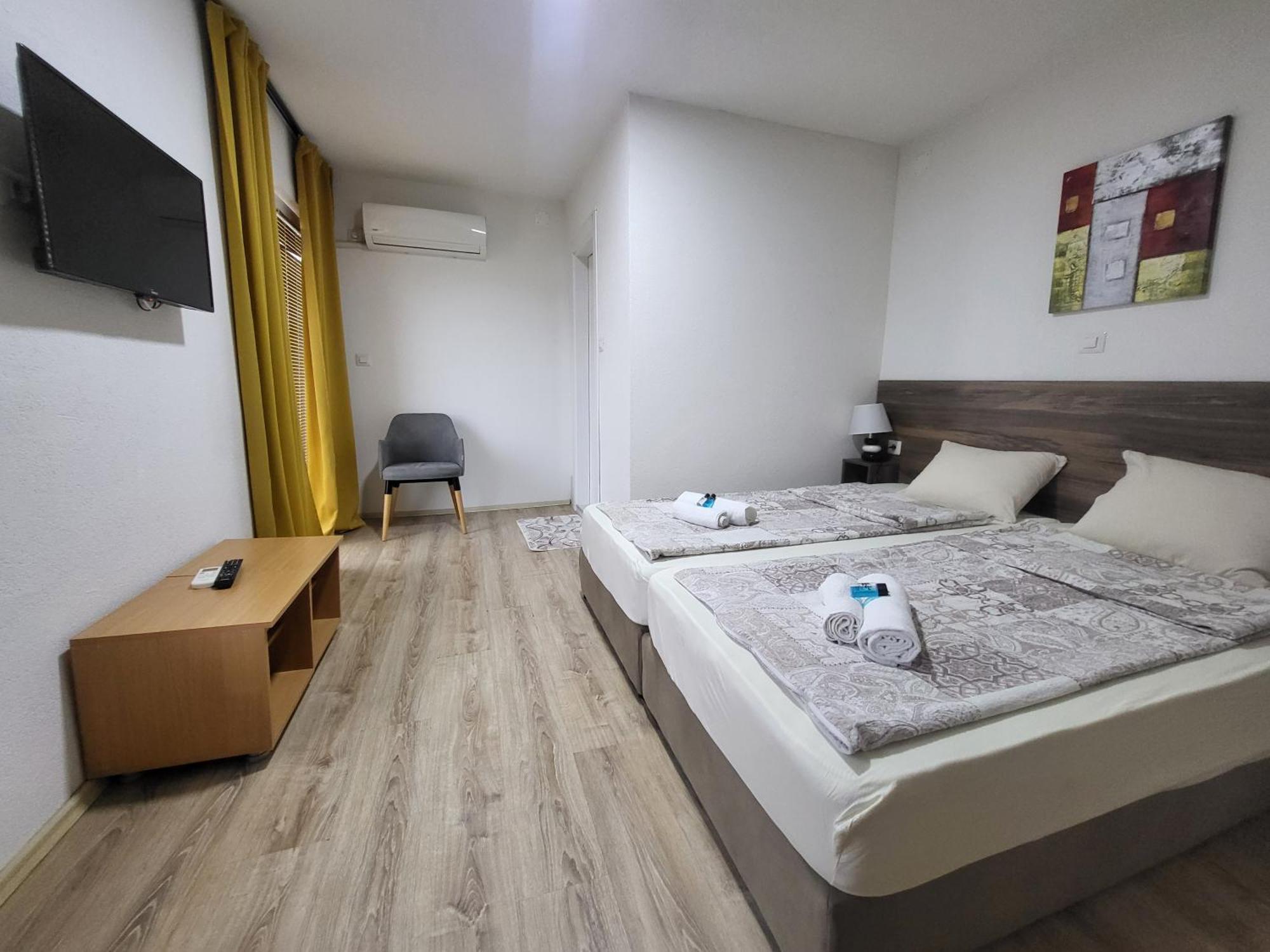 Villa Pegasus Pestani Ohrid Buitenkant foto