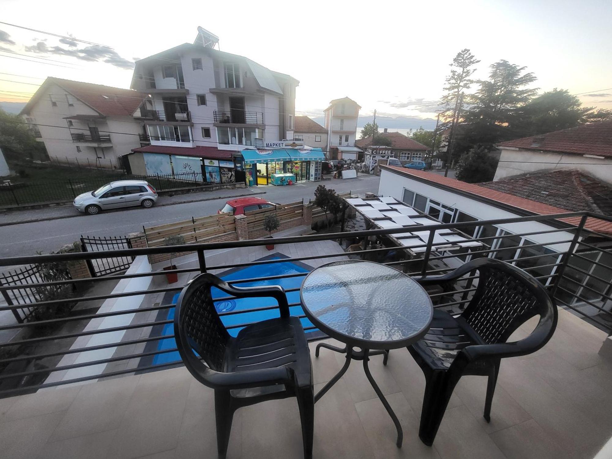 Villa Pegasus Pestani Ohrid Buitenkant foto